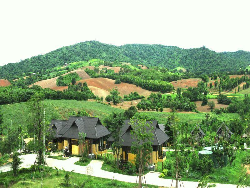 Bu-Ngasari Resort Wang Nam Khiao Exterior foto